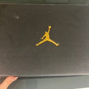 JORDAN ZOOM TENACITY 23